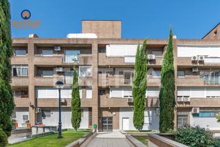 Piso  Calle de bravo murillo. Excelente apartamento muy luminoso y con vistas despejadas a jar