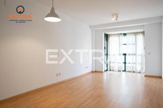 Lloguer Pis  Calle coruña. Piso de 1 dormitorio con garaje