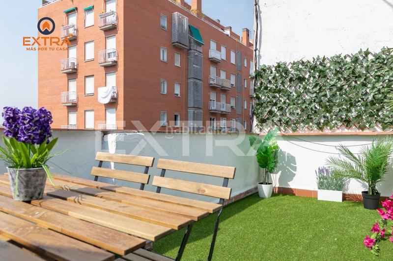 Foto 58d2c229-004e-4daa-86bd-536f61cdd962. Ático atico 2 dormitorios con terraza reformado en Madrid