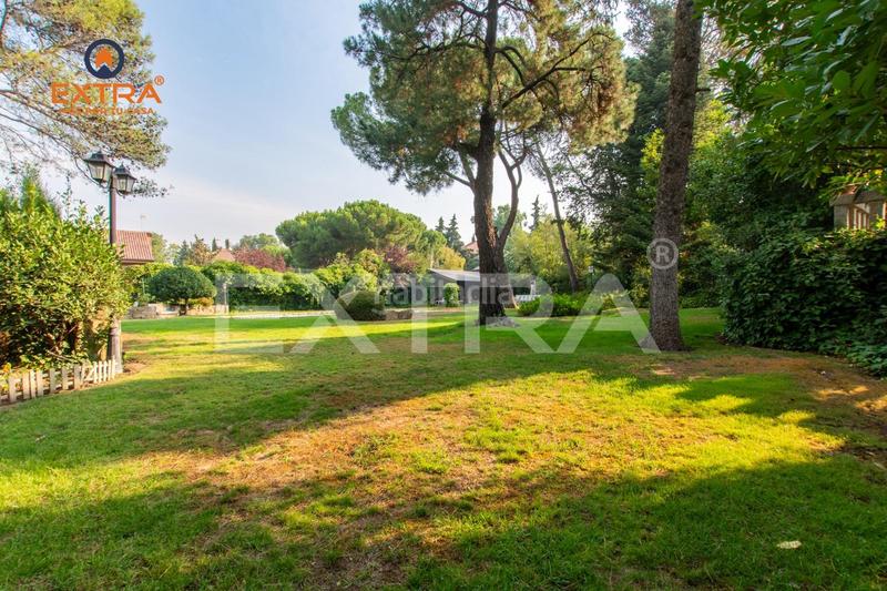 Foto 21b0f049-bc3b-422f-b716-a00655a40d8e. Chalet en Colonia Torrelodones