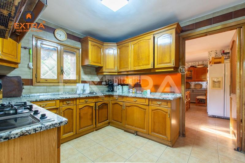 Foto a6d9860e-5a5e-4244-b1f4-c6d677f4d741. Chalet en Colonia Torrelodones