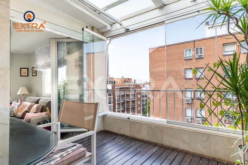 Foto 7caf5642-155b-43ee-bc37-87aa6fccb969. Dachwohnung mit heizung in Cuatro Caminos - Azca Madrid