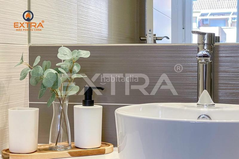 Foto 73c3acc4-8d5c-480e-bff9-050d1a0ef608. Apartamento oportunidad, piso en finca del 2020, 1 dormitorio, terraza, ascensor, plaza de garaje y trastero en Madrid