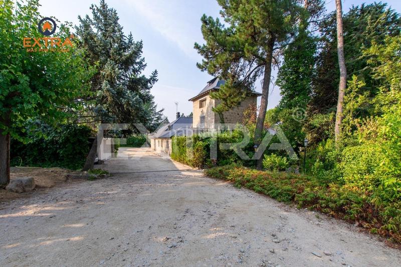 Foto 3cd10b5a-e053-46f1-927c-cbc8ae7dda58. Xalet amb calefacció aparcament a Colonia Torrelodones