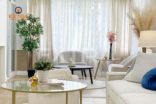 Pis  Calle calanda. Reformado. 3 habitaciones 2 baños, garaje y terraza acristalada. Pis  Calle calanda. Reformado. 3 habitaciones 2 baños, garaje y terraza acristalada.