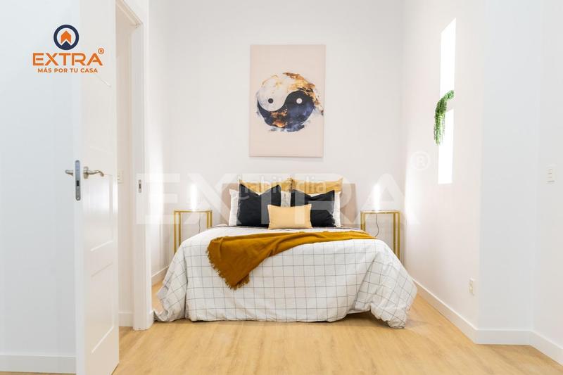 Foto 5d1e98c4-4385-4e22-a040-54ca68ae0e92. Planta baja loft en calle nieremberg, prosperidad. en Madrid