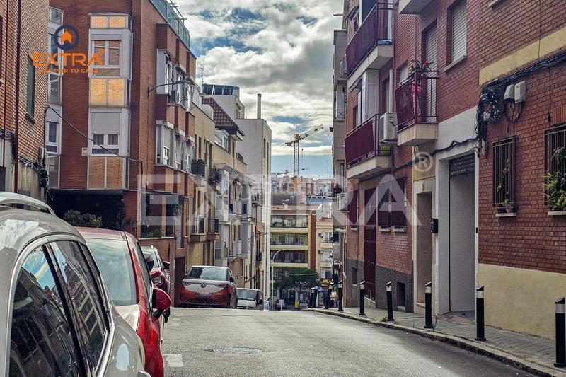 Foto d48fb8e1-3a75-4f07-bb43-3a6b433f7a72. Pis amb calefacció a Valdeacederas Madrid