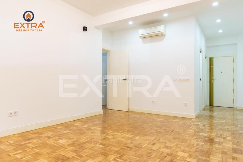 Foto 0893600c-b6e9-4a03-9822-211f6eb90e33. Miete etagenwohnung mit heizung in Cuatro Caminos - Azca Madrid