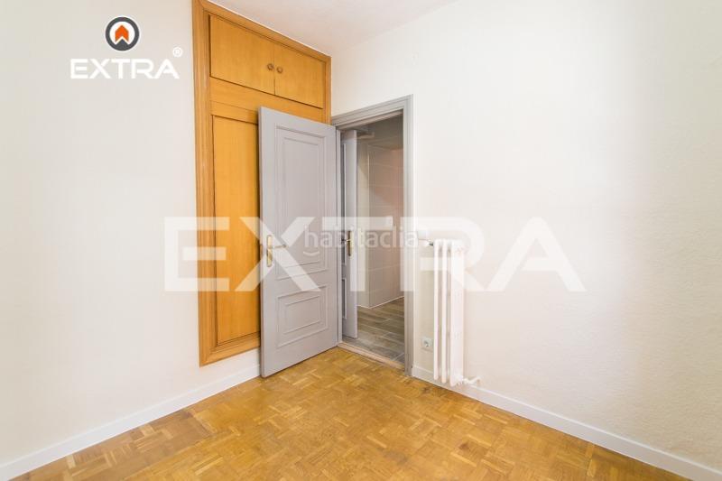 Foto 9e1674f1-2653-4b31-b3c3-7cc44e909fb8. Etagenwohnung mit heizung parking in San Juan Bautista Madrid