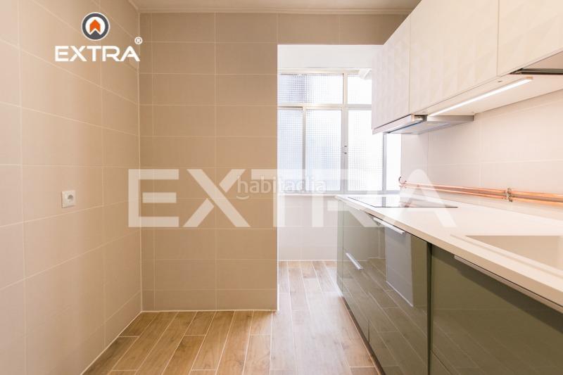 Foto 2e4025fe-693a-44c8-8fc7-49971257be5f. Flat with heating parking in San Juan Bautista Madrid