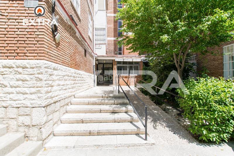 Foto 59fae67f-8bc6-4357-a0bd-341aa6648519. Flat with heating parking in San Juan Bautista Madrid