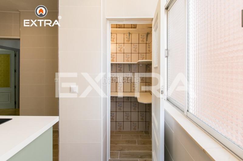 Foto d2c86bcb-c58d-4434-a136-ff75e602e98b. Flat with heating parking in San Juan Bautista Madrid