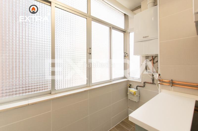 Foto f306f658-296b-4079-a897-9c135faf6942. Flat with heating parking in San Juan Bautista Madrid