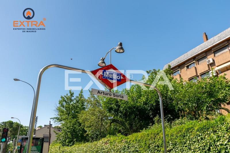 Foto a04f8dc4-dc8f-4ef7-93ec-682d6a518093. Piso en San Juan Bautista Madrid