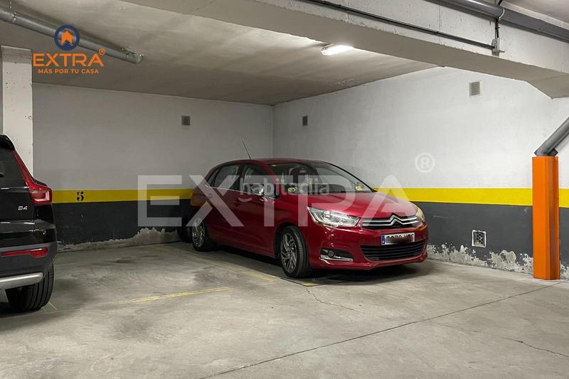 Foto 7cccecb5-978f-48e1-8e3f-4a2b829091bb. Parking coche plaza de garaje para coche mediano en Madrid