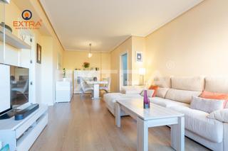 Pis  Calle de caleruega. 3 dormitorios y 2 baños para entrar a vivir en calle caleruega j