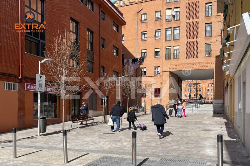 Piso de dos dormitorios, dos terrazas, doble orientación y muy luminoso en Madrid - Imagen 15