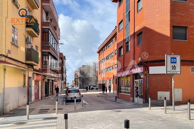Piso de dos dormitorios, dos terrazas, doble orientación y muy luminoso en Madrid - Imagen 16
