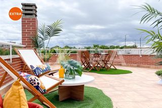 Duplex  Plaza achicoria. Exclusivo dúplex con gran terraza y excelentes comunicaciones ju