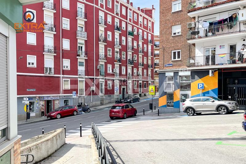 Foto 5694fbab-6550-45e5-90c2-5c848732f1d4. Pis a Bellas Vistas Madrid