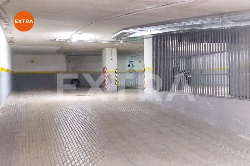 Foto 1c03ae15-e624-4074-98eb-c95fb341b3d8. Aparcament cotxe a El Viso Madrid