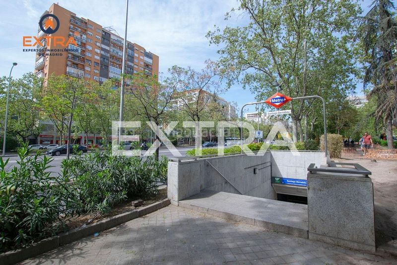 Foto a130b298-3e3d-4fa8-ad5c-f53f26e33d70. Aparcament cotxe a El Viso Madrid
