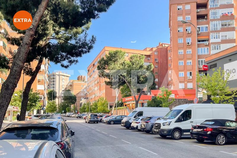 Foto 179c6911-9171-406a-8a73-bfbe5d859b53. Pis amb calefacció piscina a Costillares Madrid