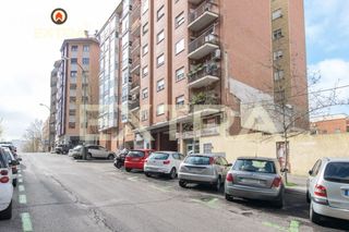 Local Comercial a Calle Pamplona