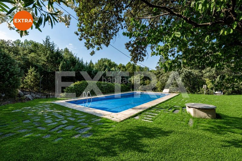 Foto 06eaa2fb-5949-4ef2-99c4-f2530d8eb8a0. Xalet amb calefacció aparcament piscina a El Gasco Torrelodones