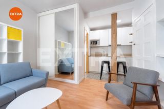 Apartamento  Paseo santa maría de la cabeza. Acogedor apartamento situado en una cuarta planta con ascensor