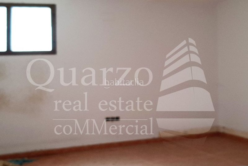 Foto 67ca2c77-b82a-4e9b-8acb-e4da56736465. Local comercial a Trujillo