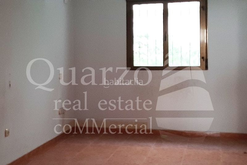 Foto d7320b2d-3cb3-4d27-bbcf-8e0f382a68d9. Local comercial a Trujillo