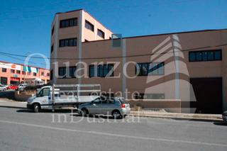 Bâtiment à usage industriel à El Cerro - Ctra. De San Rafael. En venta amplia nave industrial en hontoria, segovia.