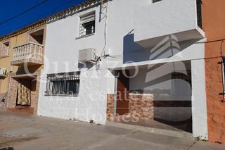 Maison jumelée à Miajadas. En venta casa en casar de miajadas, miajadas, cáceres