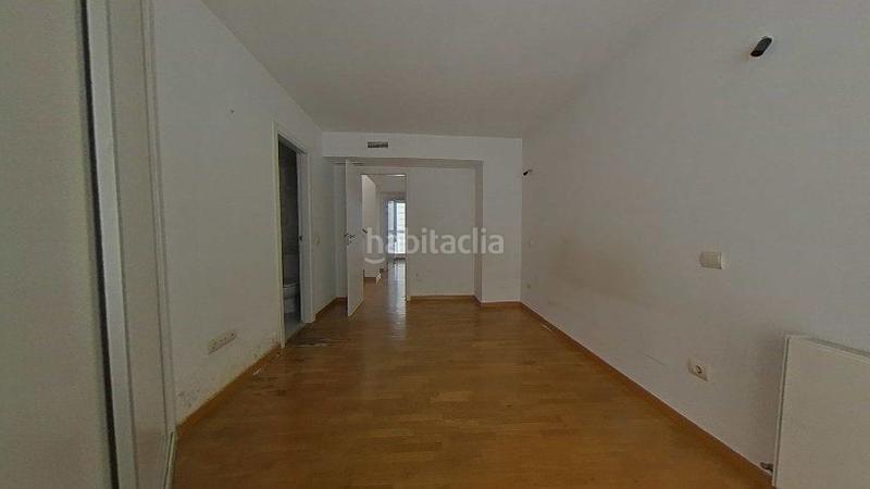 Foto 19faa7f6-1742-4f2e-8302-d34030d2f076. Casa adossada amb calefacció aparcament a Centro Aranjuez