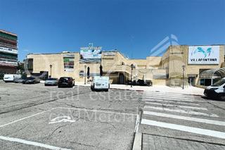 Local Comercial en Villafontana - Estoril I