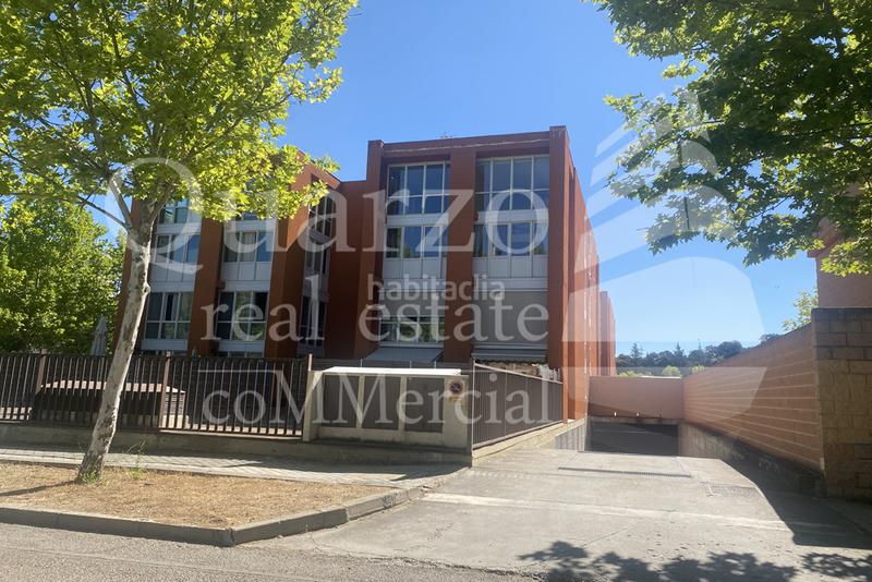 Foto 240f3ae7-6e8d-4b3c-a569-aa9549f7711a. Aparcament cotxe a Zona Industrial Tres Cantos