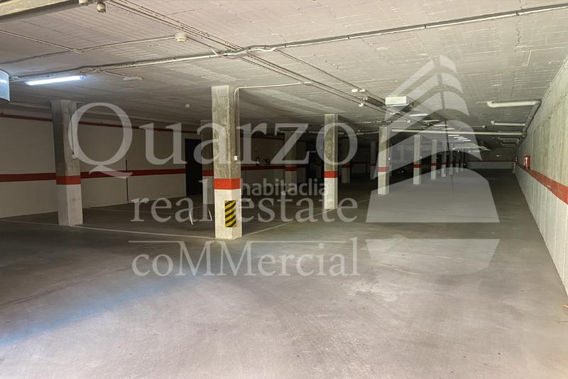 Foto b9a98230-0908-4231-8ae4-43f87a68433a. Aparcament cotxe a Zona Industrial Tres Cantos