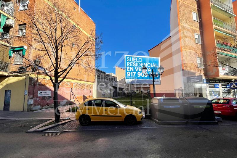 Foto 6835664d-0cf0-401a-b96a-babf6758f6e5. Terrain résidentiel dans Villaverde Alto Madrid