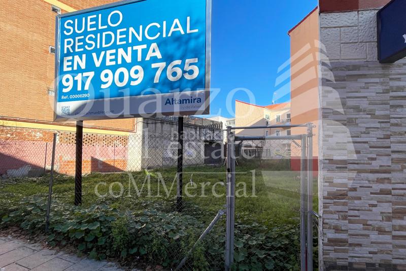 Foto 6bc4f511-cff3-4398-806b-8271edca37ca. Terrain résidentiel dans Villaverde Alto Madrid