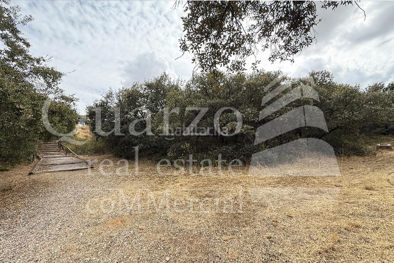 Foto f24f6735-92b1-4a48-bf3d-ecfe2f811215. Terreno residenziale in Valdeaveruelo