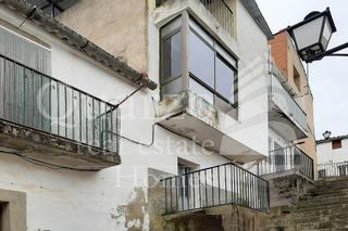 Masia  Travesía segunda fuente la orde. En venta casa de pueblo en alcuéscar, cáceres