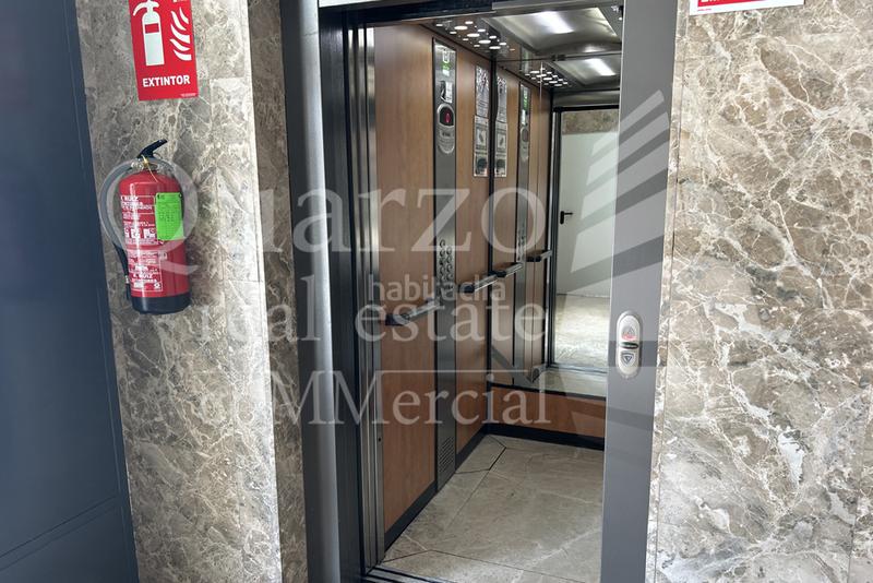 Foto b3e5c891-d5af-412a-83d7-42f7e3baeb31. Motorcycle parking in Centro Urbano San Sebastián de los Reyes