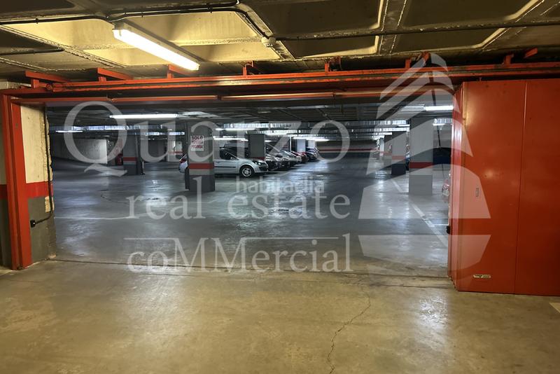 Foto c0949844-60ba-4291-807c-a43bfac0ea5c. Motorcycle parking in Centro Urbano San Sebastián de los Reyes