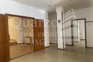 Local Comercial a José Zorrilla - Padre Claret. Se vende local comercial en segovia.