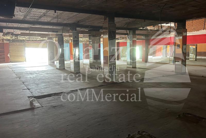Foto acd4f1ff-cb1a-4af3-9e32-7ce74abc41ee. Local comercial en venta estupendo local comercial en Móstoles