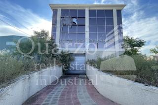 Bâtiment à usage industriel à Griñón. En venta estupenda nave en griñón