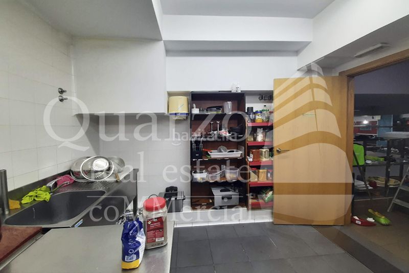 Foto 6d8aa6fb-7b3f-4efa-92b3-2d7b4827a74f. Local comercial en calle gómez becerra 16 en venta magnífico local comercial Centro. en Cáceres