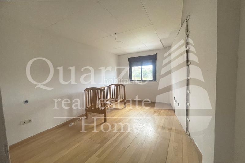 Foto 23d72abd-4a91-4baf-b823-c4a9d6553c6b. Dúplex se vende dúplex en el molar en Molar (El)