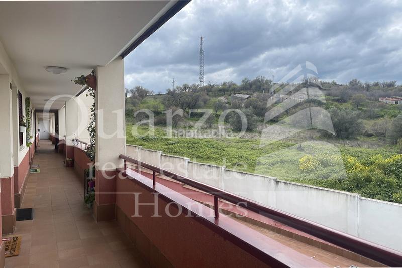 Foto 95a1ecbd-1536-4d07-a107-ac6d7a2335a9. Dúplex se vende dúplex en el molar en Molar (El)